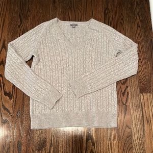 Ann Taylor women’s cashmere sweater, size M, EUC!